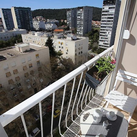 Apartment Vesna Split Bagian luar foto