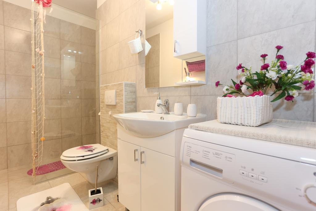 Apartment Vesna Split Bagian luar foto
