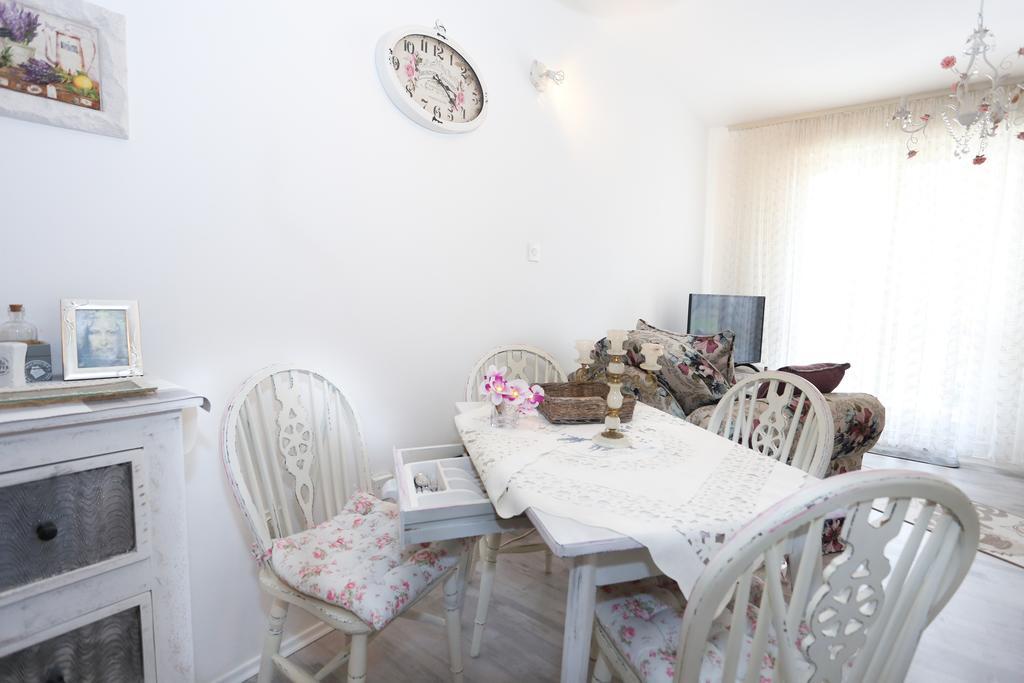 Apartment Vesna Split Bagian luar foto