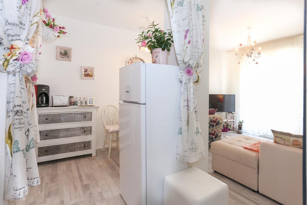 Apartment Vesna Split Bagian luar foto
