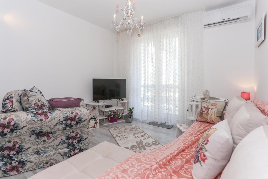 Apartment Vesna Split Bagian luar foto