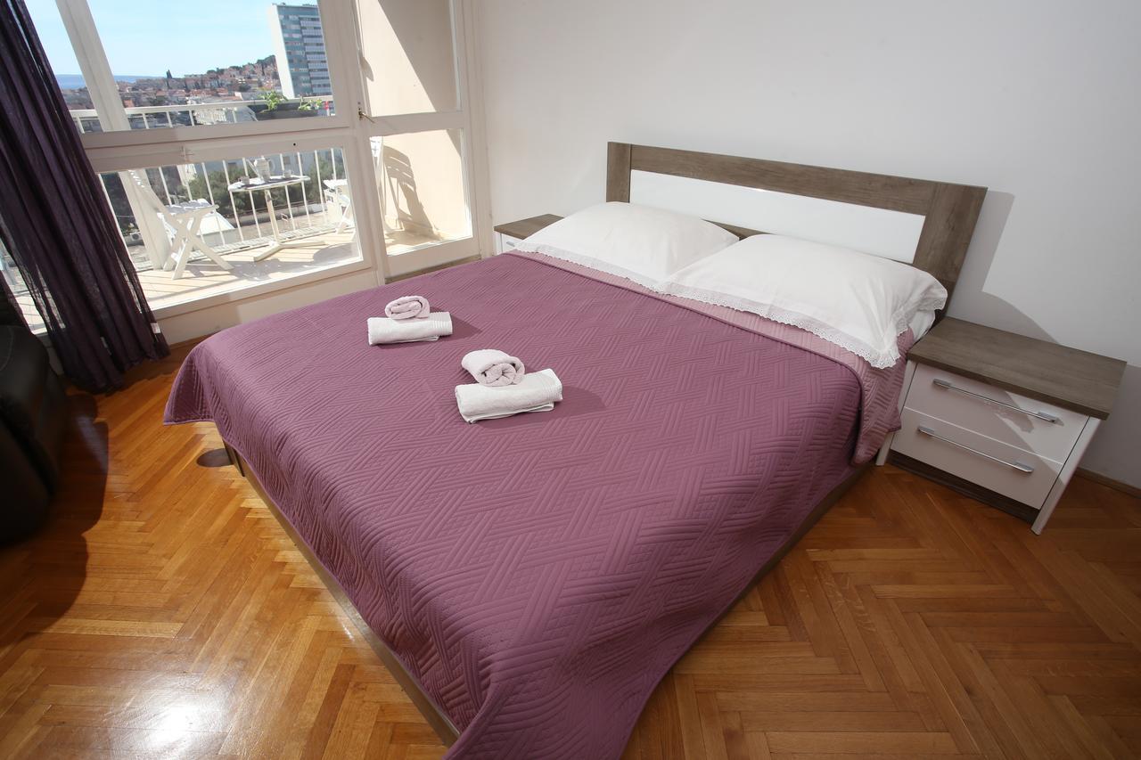 Apartment Vesna Split Bagian luar foto