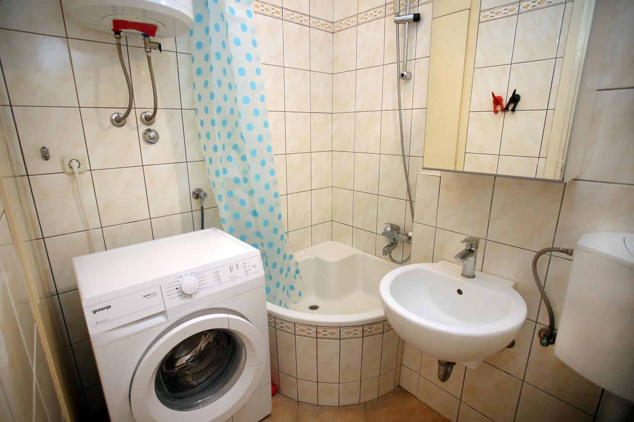 Apartment Vesna Split Bagian luar foto